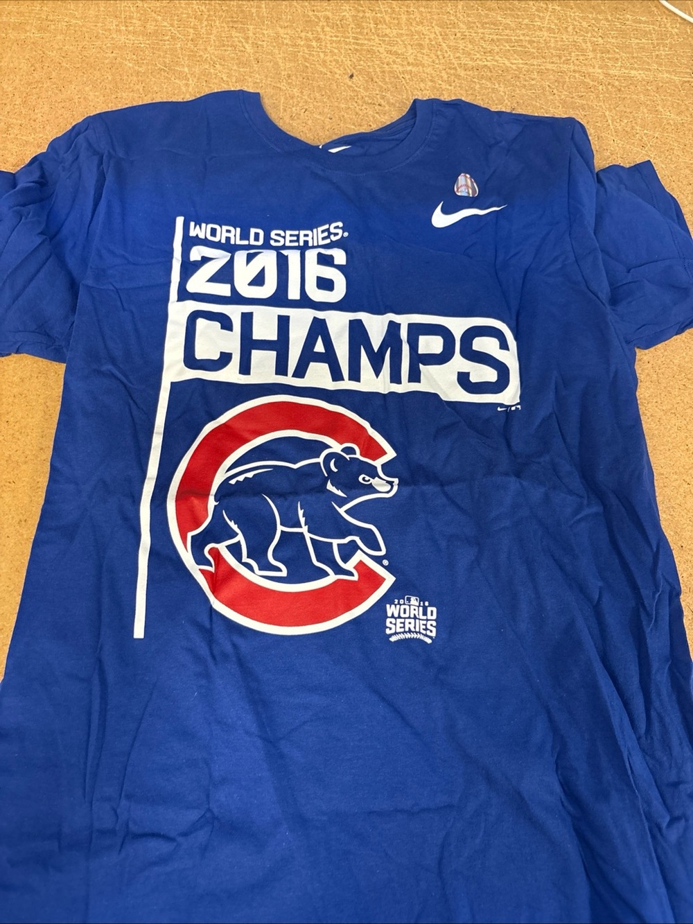 Nike Chicago Cubs 2016 World Series Champions T Shirt Blue Mens Large L NWT